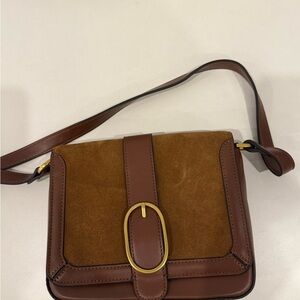 Brown Crossbody Bag with Gold Buckle and Suede Accents